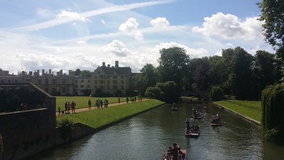 ケンブリッジ(Cambridge)市内での移動手段（タクシー）